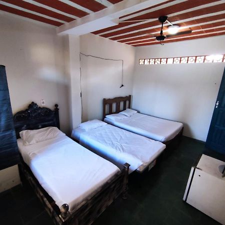 Pousada Da Dona Nice Nova Vicosa Bagian luar foto